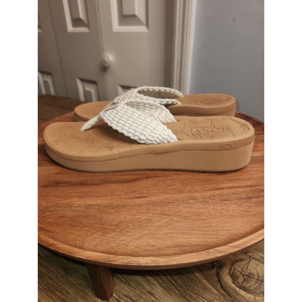Roxy Caila Platform Wedge thong Sandals; Braided Cream cotton upper. Wom Size 11